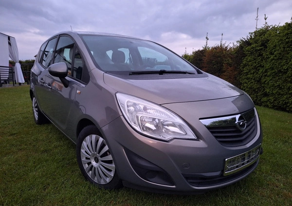 Opel Meriva cena 20700 przebieg: 229561, rok produkcji 2011 z Skalbmierz małe 781